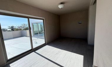 Amplio departamento en renta con balcón en zona céntrica de Rosarito