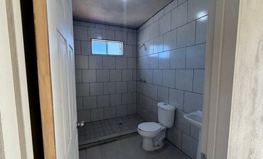 Amplio departamento en renta con balcón en zona céntrica de Rosarito