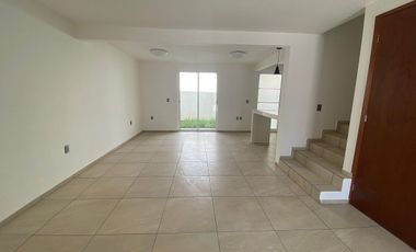 CASA EN VENTA EN TENANGO DEL VALLE, EDO DE MEXICO