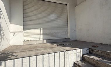 Local Comercial en Renta Centro de Colima frente a TELMEX cerca de IUBA
