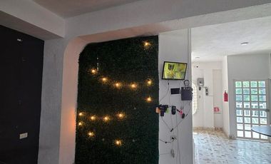 OFICINA AMUEBLADA EN RENTA, EN EDIFICIO