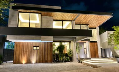 Casa en Pre Venta en Cancun, Lagos del Sol