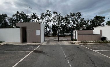 SE RENTA CASA EN PLAYA DEL CARMEN, EQUIPADA, SIN AMUEBLAR