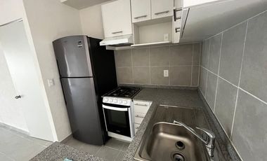 SE RENTA CASA EN PLAYA DEL CARMEN, EQUIPADA, SIN AMUEBLAR