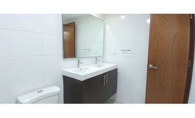 En Alquiler Apartamento línea blanca en PH Midrise, Panamá Pacífico