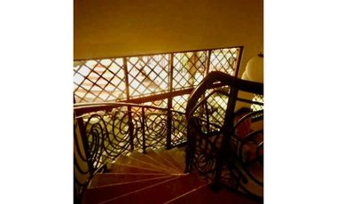 VENTA CASA ALBROOK CON PISCINA PRIVADA  (EC)
