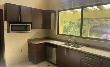 Venta de Casa en Chorrera, Brisas de los Lagos