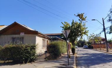 Casa esquina con gran potencial – Macul, Juan XIII
