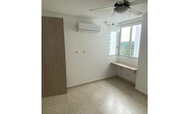 ALQUILER DE APARTAMENTO EN CLAYTON COMO NUEVO LINEA BLANCA (EC)