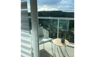 ALQUILER DE APARTAMENTO EN CLAYTON COMO NUEVO LINEA BLANCA (EC)
