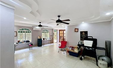 Alquiler de casa en Altos de Panamá – Condado del Rey