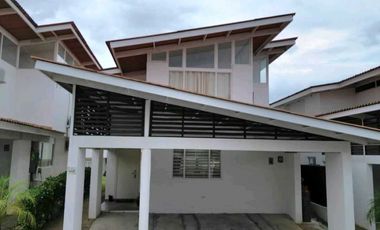 Alquiler de casa en coronado Ph Paradise Point