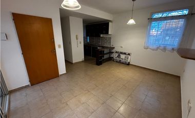 DEPARTAMENTO PB 3amb/ Cochera/ Patio -  PUERTO MADRYN