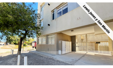 DEPARTAMENTO PB 3amb/ Cochera/ Patio -  PUERTO MADRYN