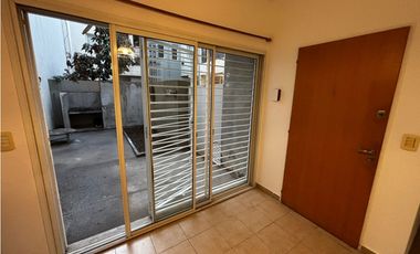 DEPARTAMENTO PB 3amb/ Cochera/ Patio -  PUERTO MADRYN
