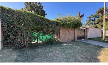 Venta casa 4 AMB a mts del colegio renacimiento PASO DEL REY
