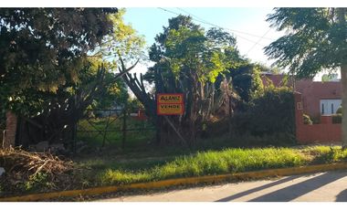 Vendo terreno en Paso del Rey centro