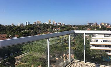 Triplex con vista al mar. 4 ambientes. Piscina. Cochera. Pinamar