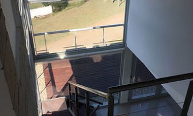 Triplex con vista al mar. 4 ambientes. Piscina. Cochera. Pinamar