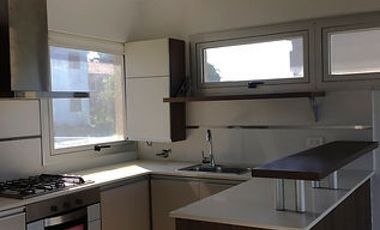 Triplex con vista al mar. 4 ambientes. Piscina. Cochera. Pinamar