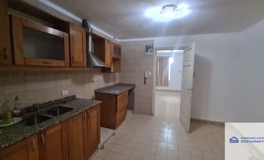Casa en alquiler de 2 dormitorios c/ cochera en Maipú