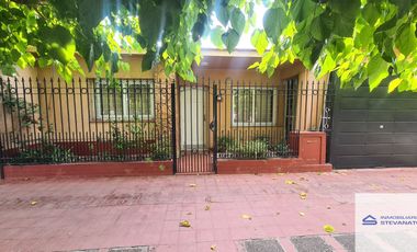 Casa en alquiler de 2 dormitorios c/ cochera en Maipú