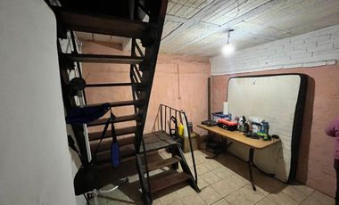 CASA EN VENTA DE 3 DORMITORIOS EN COLASTINE SUR