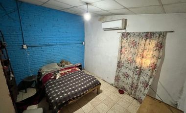 CASA EN VENTA DE 3 DORMITORIOS EN COLASTINE SUR