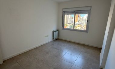 Departamento en alquiler c/ cochera en Centro