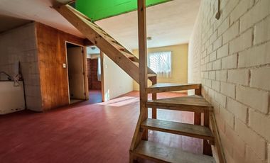 CASA EN ARRIENDO DE 3 DORM. EN EL MONTE