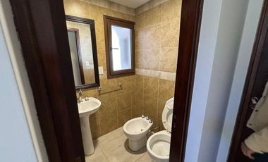 ALQUILER CASA B° PRIVADO CLUB CAMPO ROCA