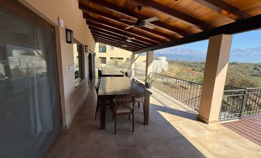 ALQUILER CASA B° PRIVADO CLUB CAMPO ROCA
