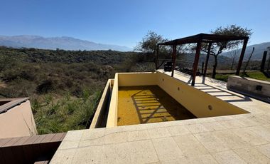 ALQUILER CASA B° PRIVADO CLUB CAMPO ROCA