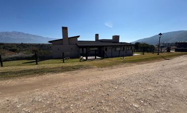 ALQUILER CASA B° PRIVADO CLUB CAMPO ROCA