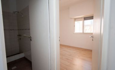 VENTA DPTO 2 DORMITORIOS - CENTRO
