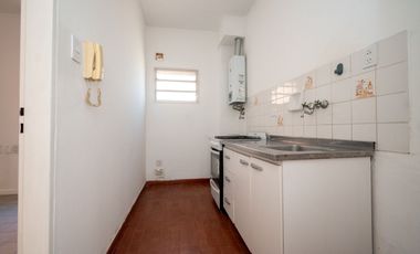 VENTA DPTO 2 DORMITORIOS - CENTRO