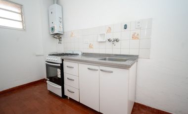 VENTA DPTO 2 DORMITORIOS - CENTRO