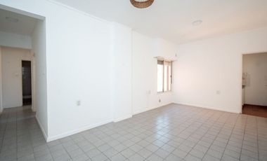 VENTA DPTO 2 DORMITORIOS - CENTRO