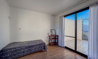 VENTA Casa 4 dorm. patio c/pileta y cochera