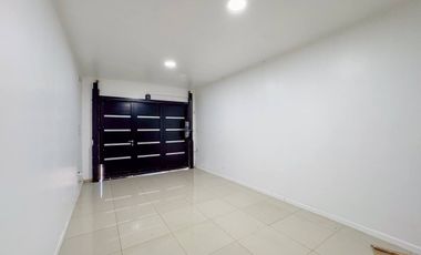 VENTA Casa 4 dorm. patio c/pileta y cochera