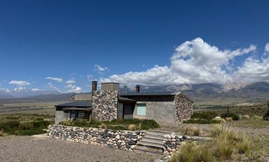 CASA EN VENTA AGUA DE LOS BAYOS TUPUNGATO MENDOZA
