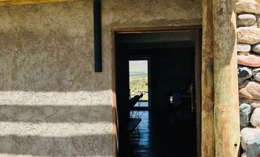 CASA EN VENTA AGUA DE LOS BAYOS TUPUNGATO MENDOZA