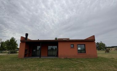 CASA EN VENTA A ESTRENAR LA FEDERALA, LOBOS