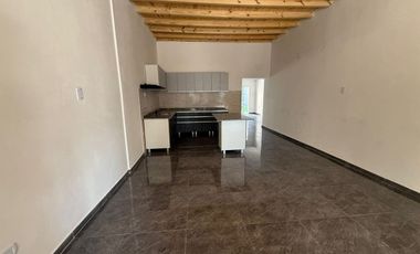 CASA DE 3 HABITACIONES, 2 BAÑOS. CAPITAL