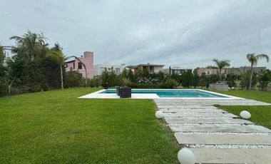 CASA EN ALQUILER EN TERRALAGOS