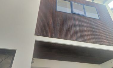 ARRIENDO CASA 3HAB 2BA PROVIDENCIA