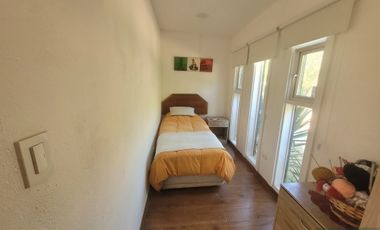 AMPLIA CASA HABITACIÓN EN LINDA PARCELA LOTEO LIMACHE