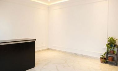 ALQUILER CASA Y SALONES MÁS SALON COMERCIAL.