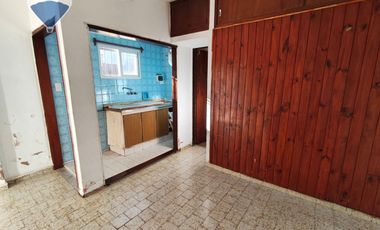 Venta casa 7 amb en con jardin en Villa Adelina