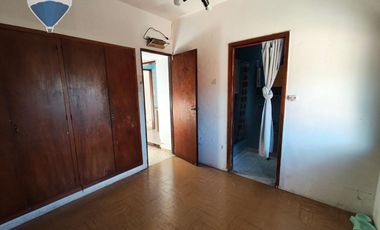 Venta casa 7 amb en con jardin en Villa Adelina